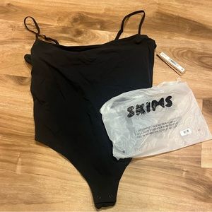 NWT SKIMS black cami bodysuit - L